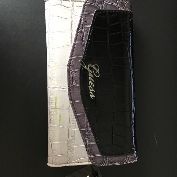 Guess Crocodile Multi-Color Patent Leather Wallet - Picture 3 of 5